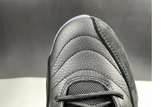 12 DC1062-006 Jordan DC1062-006 Utility Black Air 0503